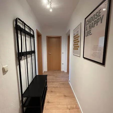 Apartment Monteurwohnung I Wi-fi I Naehe Boxberg & Schwarze Pumpe *